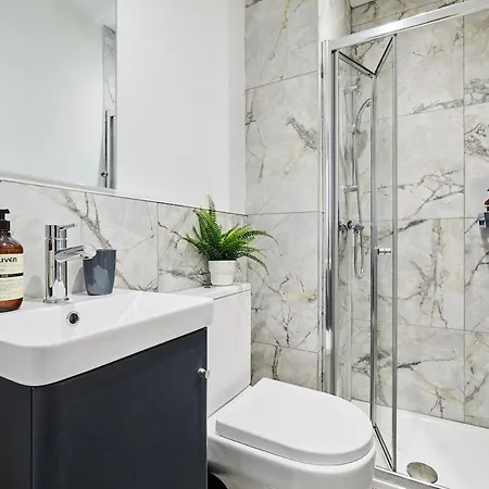 Ferienhaus 6 Bedroom, 6 Bathroom In Headingley, *